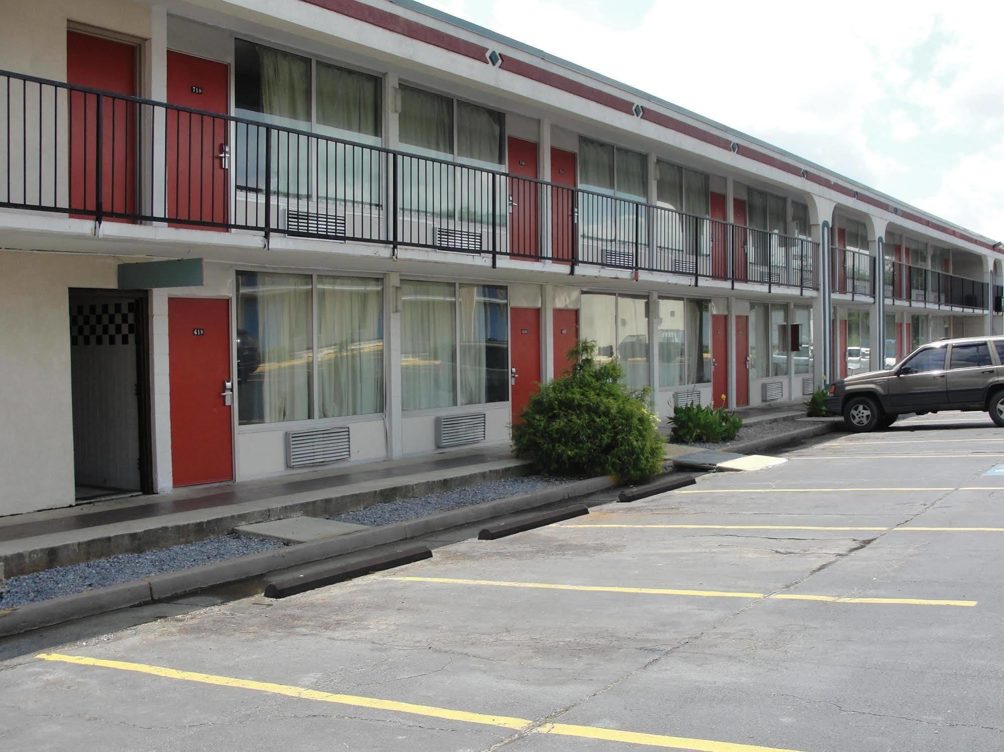 Budget Inn Alcoa Esterno foto
